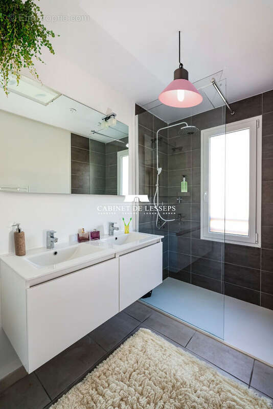 Appartement à BARDOS