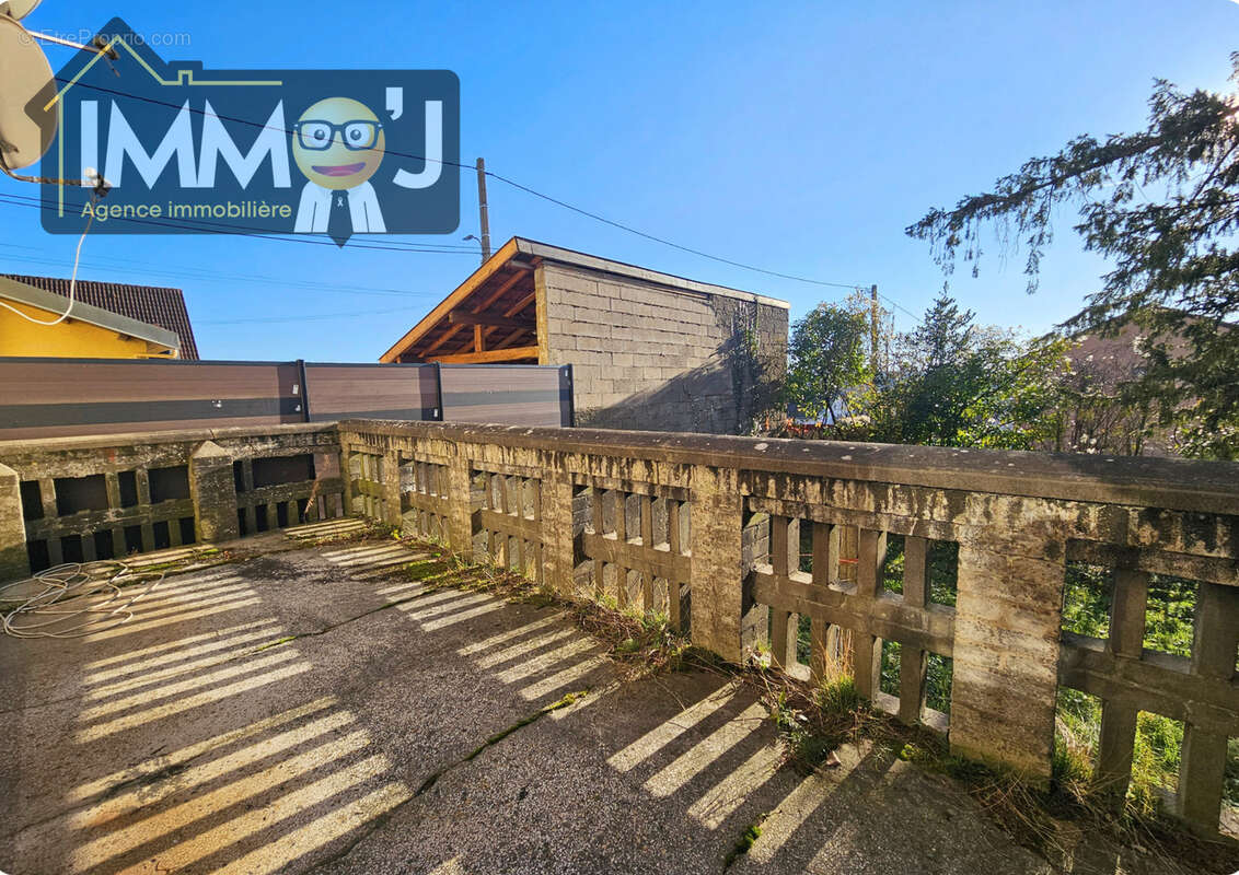 Appartement à NEUVES-MAISONS