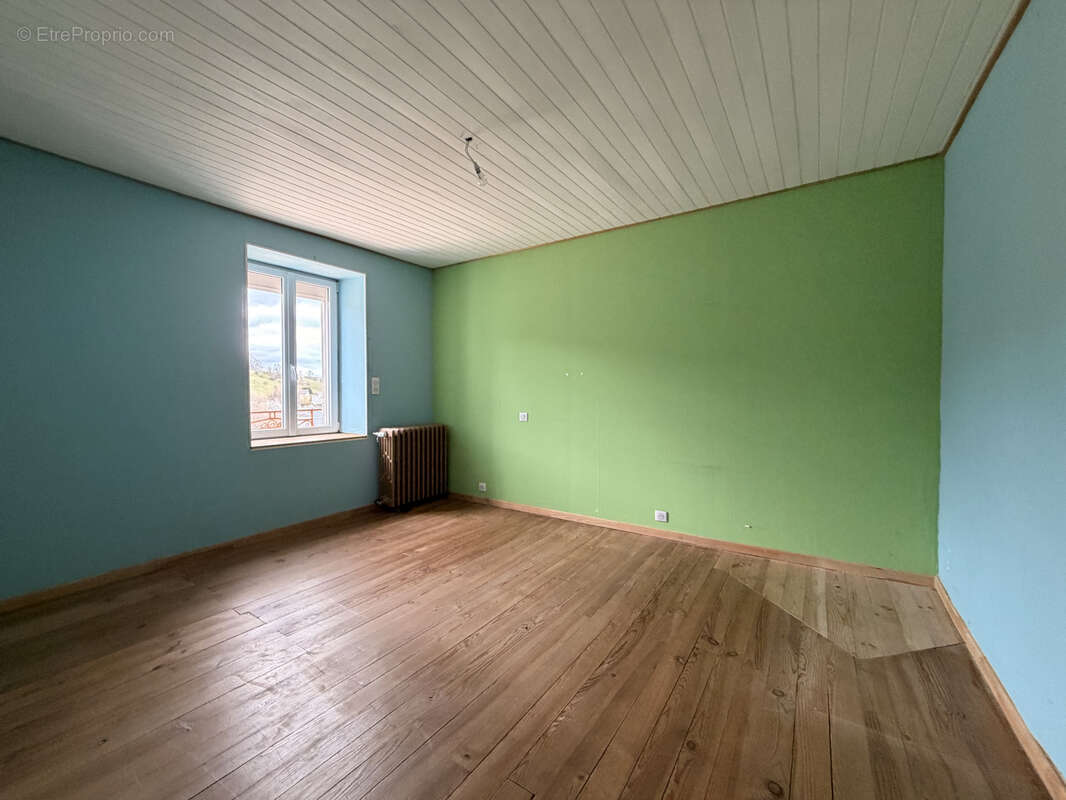 Maison à SAINT-SATURNIN