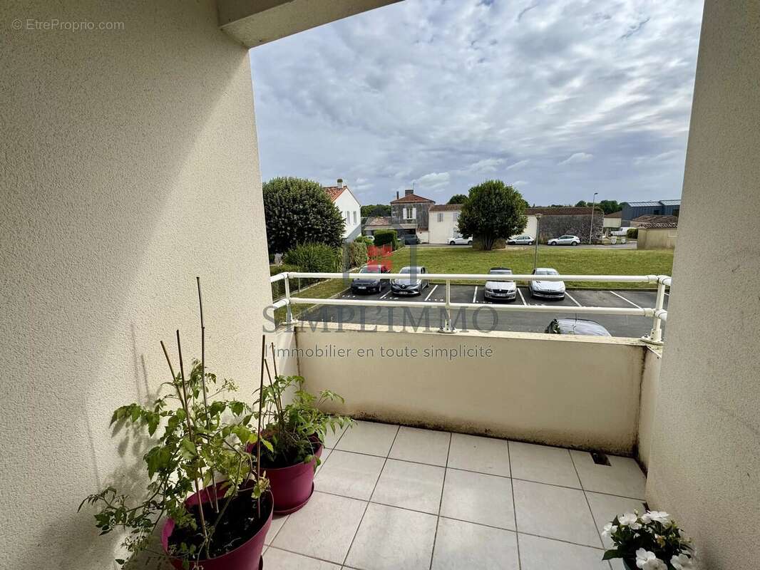 Appartement à ECHILLAIS