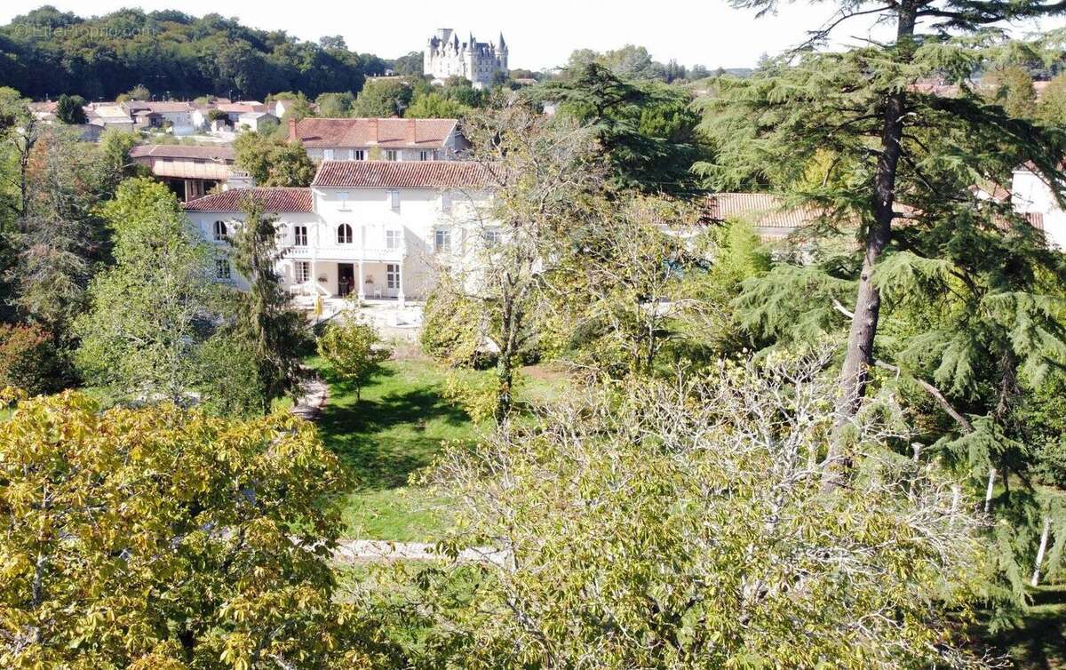 Maison à LA ROCHEFOUCAULD