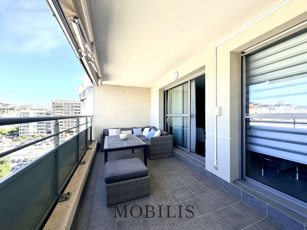 Appartement à MARSEILLE-8E