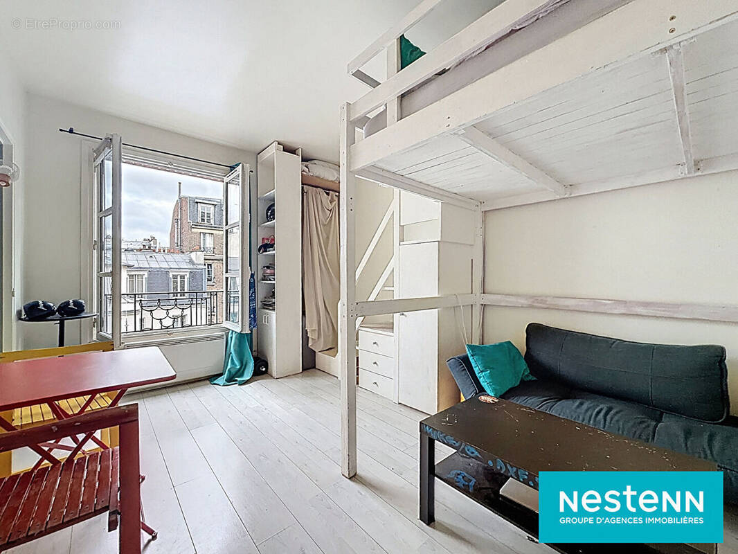Appartement à PARIS-18E