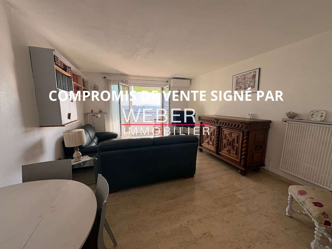 Appartement à OLLIOULES
