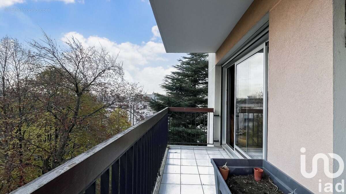 Photo 9 - Appartement à NOISY-LE-SEC