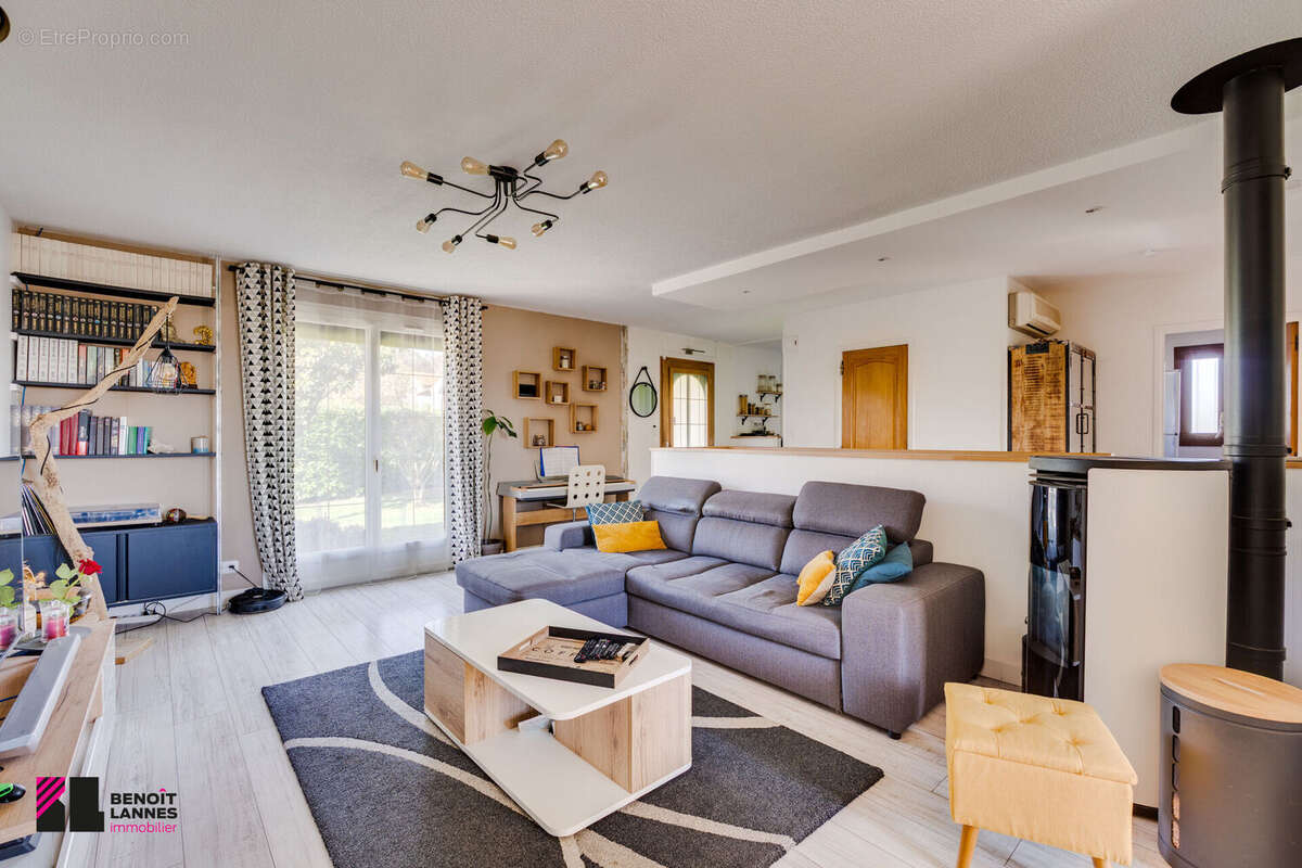 Maison 138 m² à Lherm  - photo 3