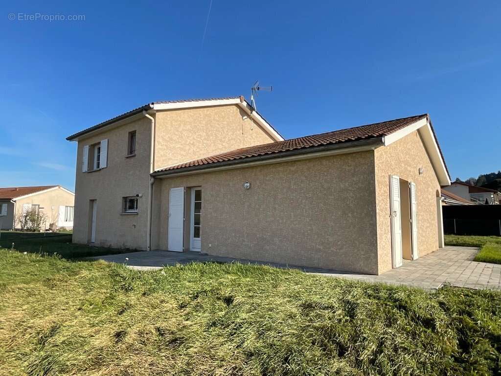 Maison à SAINT-GALMIER