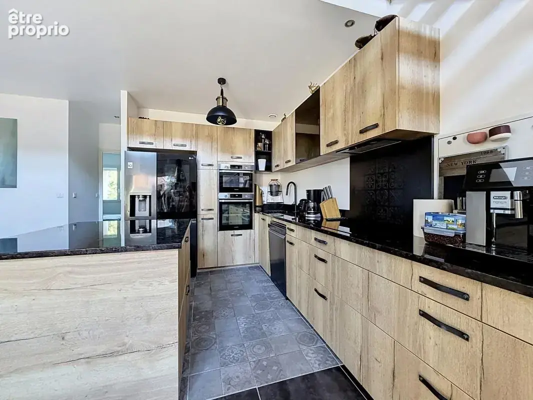 Avignon - extra-muros - duplex de 106m² - terrasse -parking - photo 3