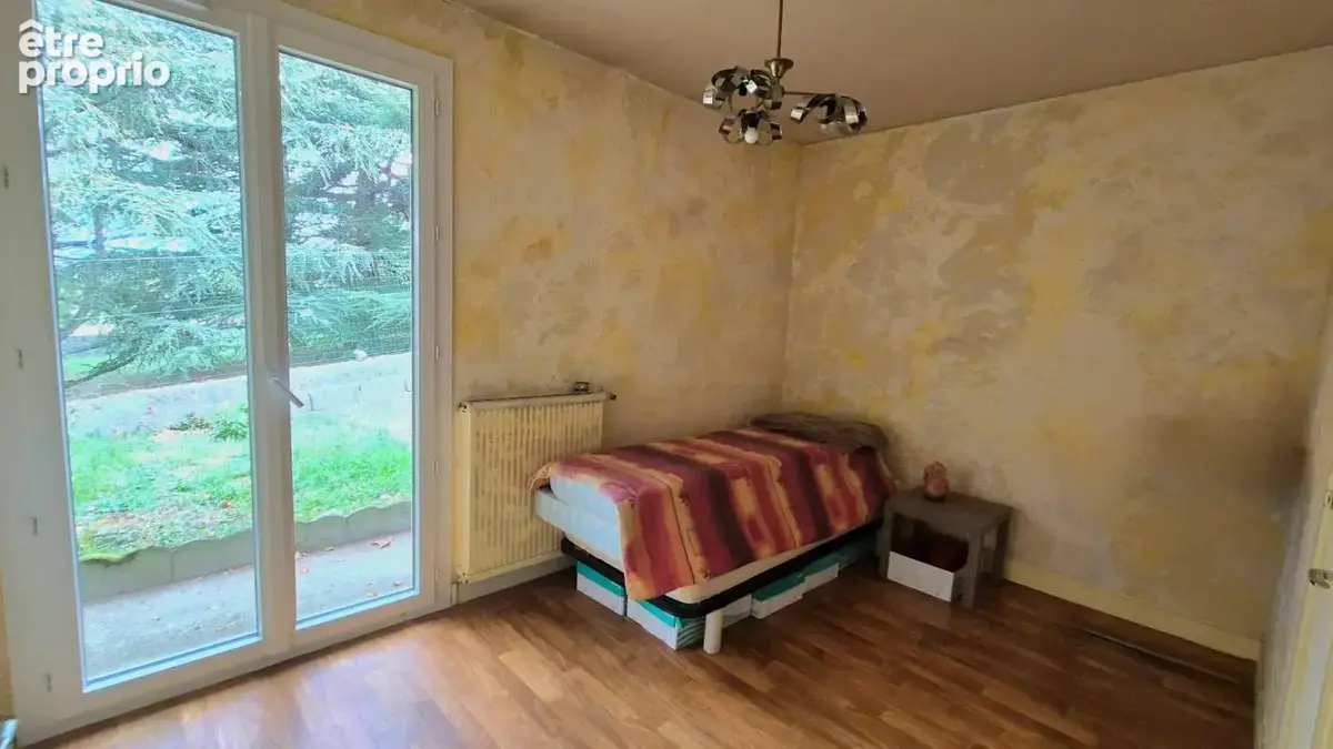 Maison à vendre 5 pièces VIC LE COMTE (63) - photo 11