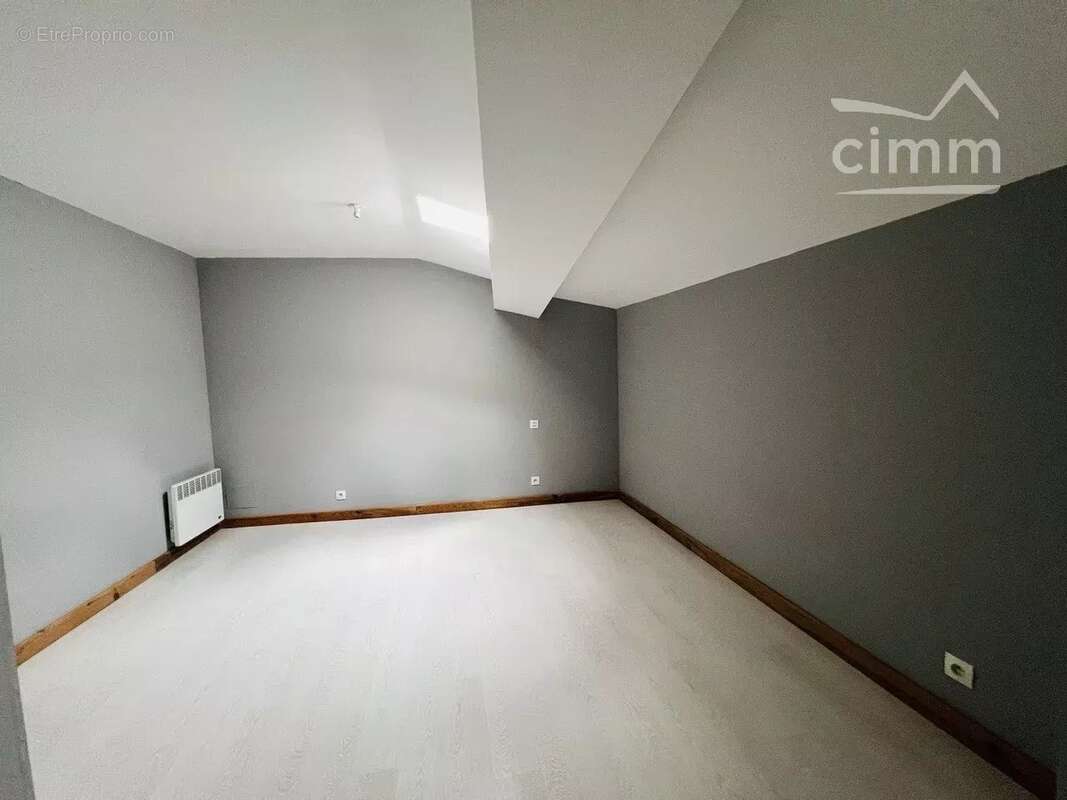 Maison à ROQUEFEUIL