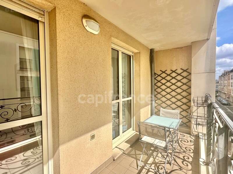 Appartement à MAISONS-LAFFITTE