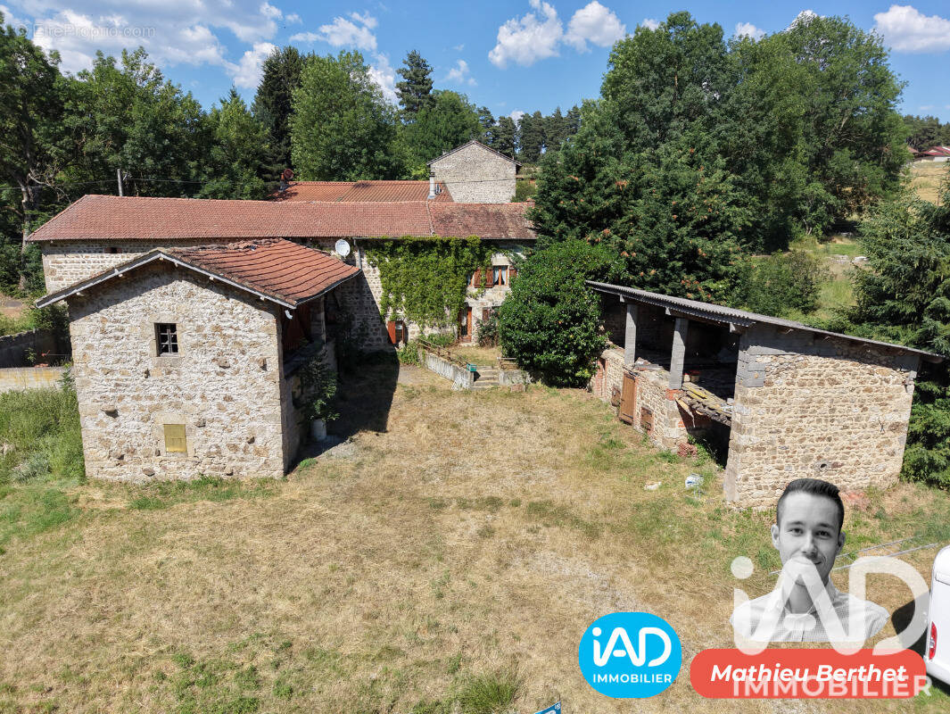 Photo 1 - Maison à USSON-EN-FOREZ