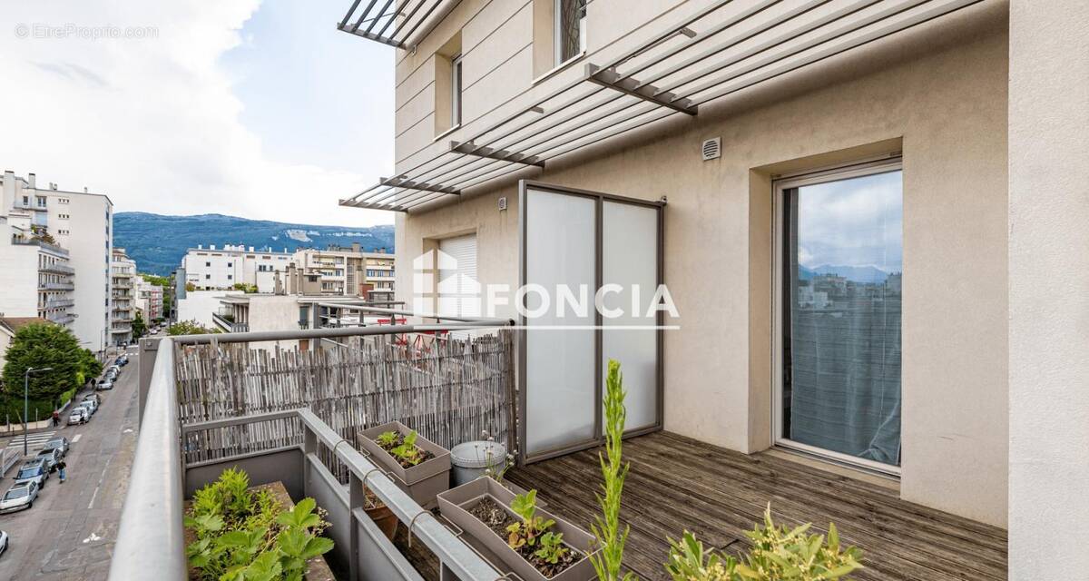 Appartement à GRENOBLE