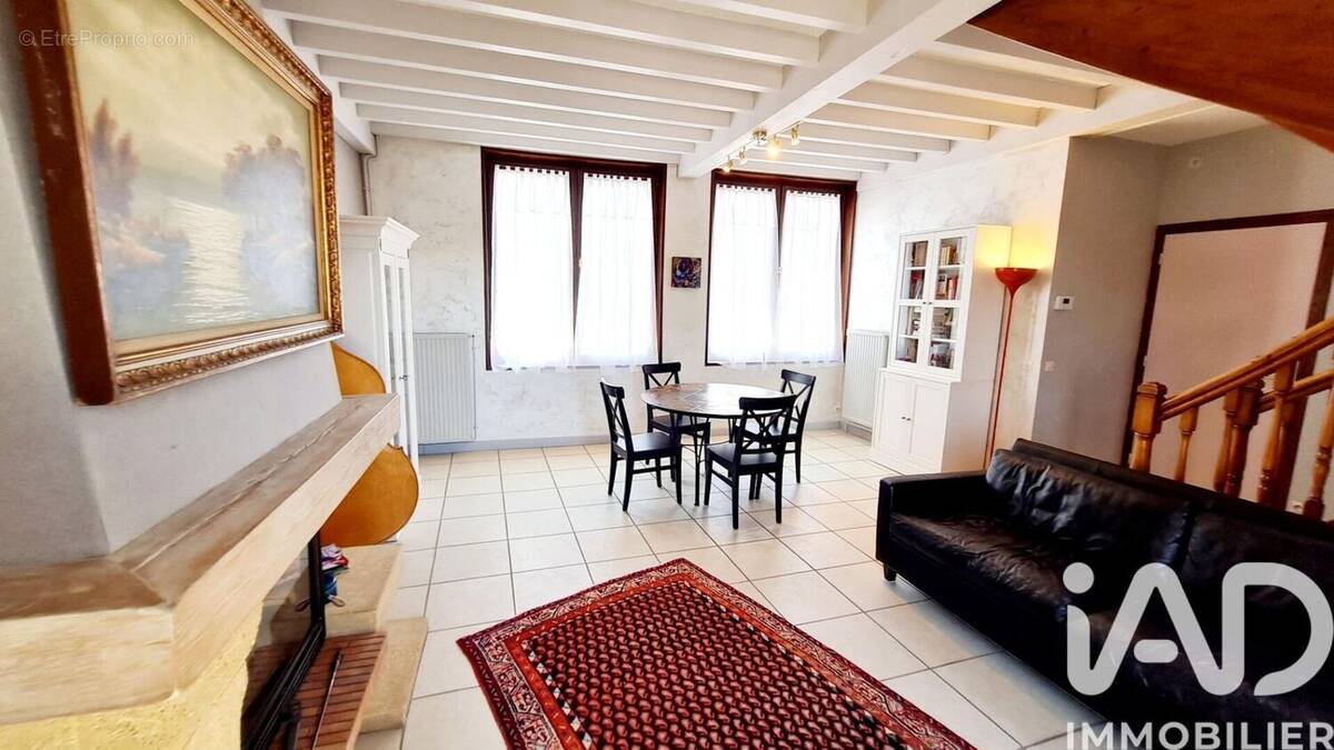 Photo 1 - Maison à SAINT-ETIENNE
