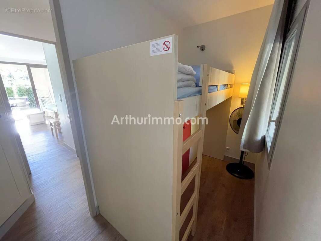 Appartement à GRIMAUD