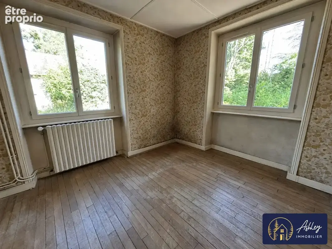 Maison 6 pièces à Beaulieu (Cantal)  