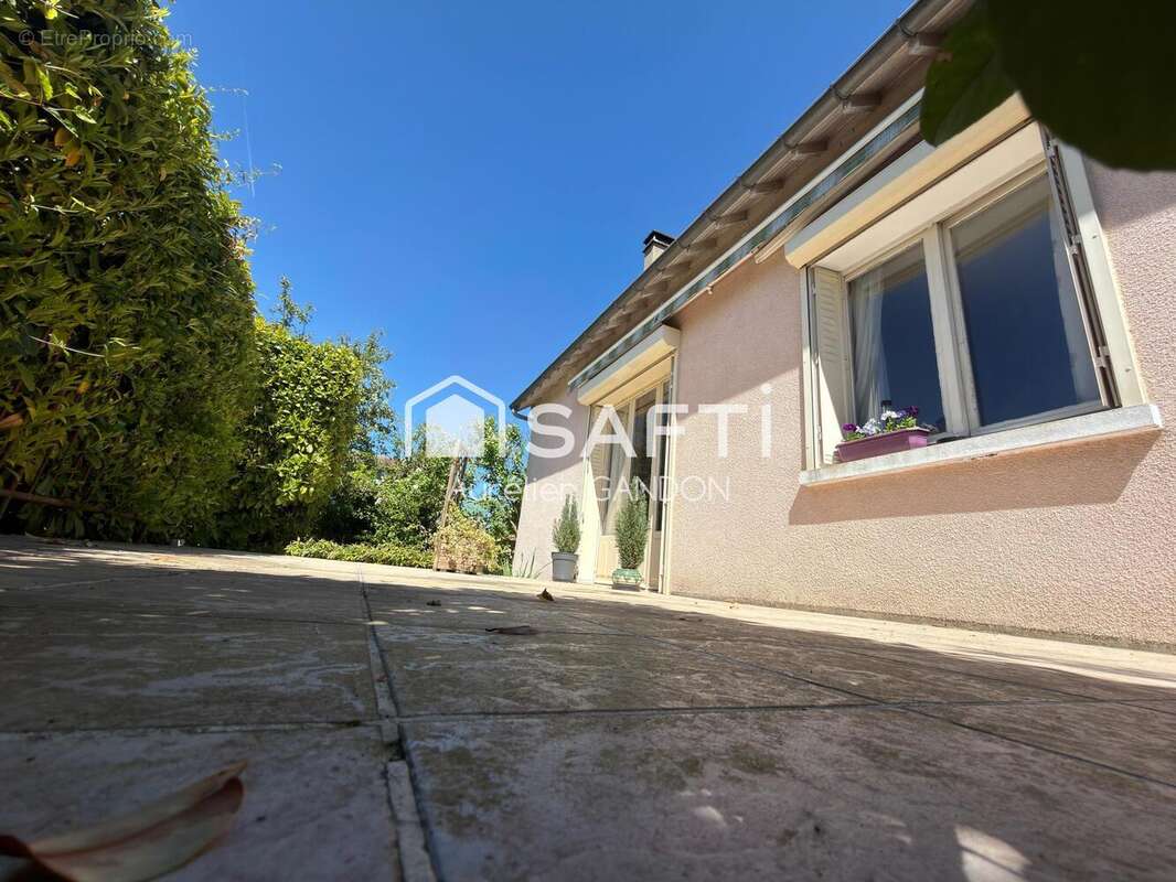 Photo 2 - Maison à MIGENNES