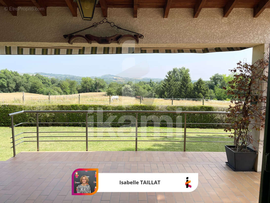 Maison à SAINT-DONAT-SUR-L'HERBASSE