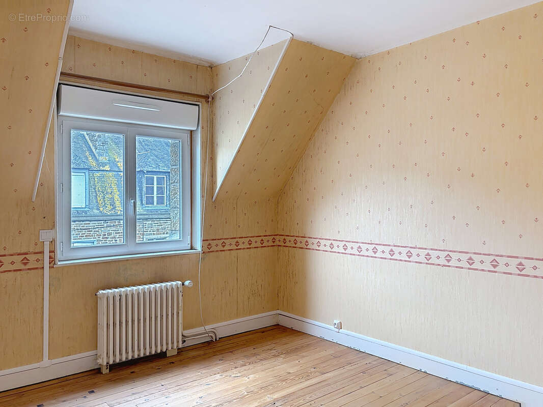 Commerce à SOURDEVAL