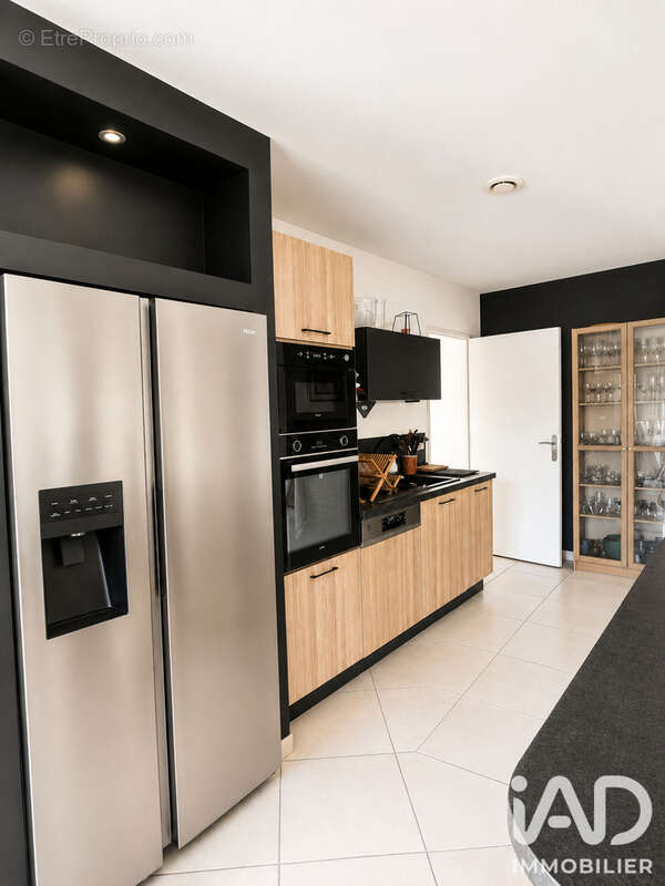 Maison 134 m² à Le Girouard  - photo 3