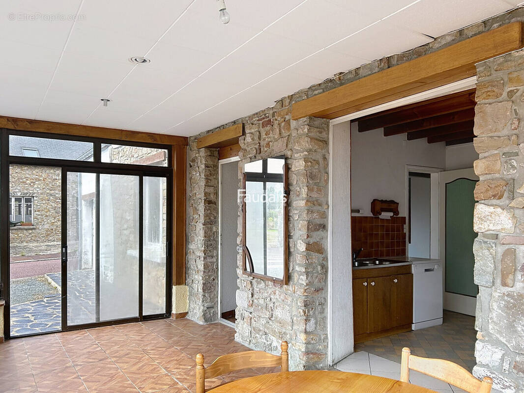 Maison à CREANCES