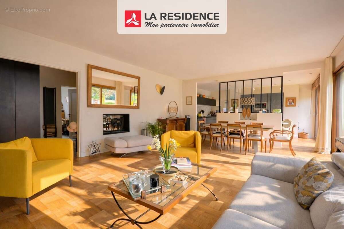 Appartement à VAUCRESSON