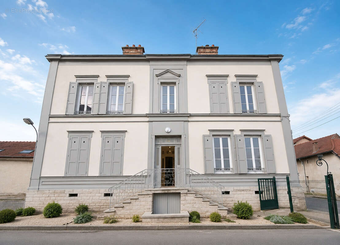 Troyes, t2 rénové et loué de 41m², investissement clé en main - photo 2