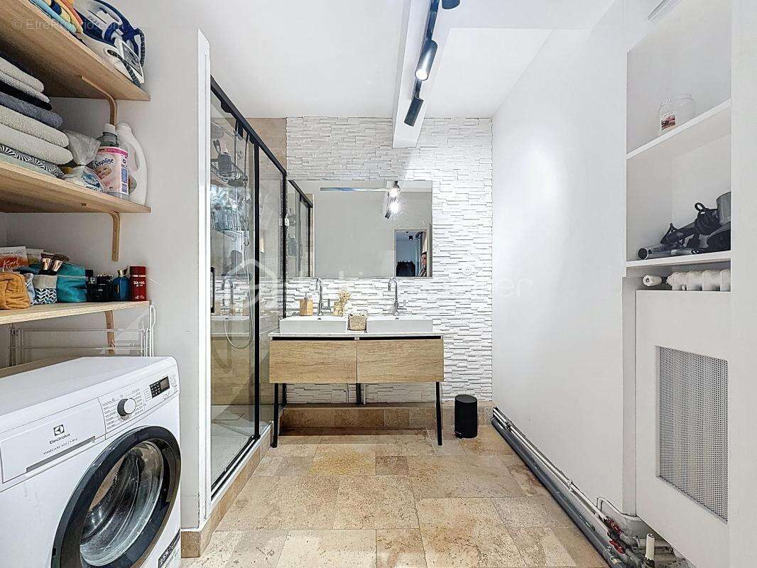 Appartement à RUEIL-MALMAISON
