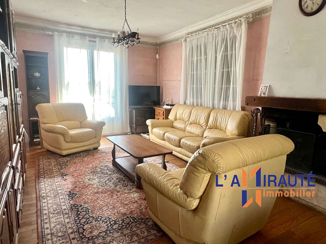Maison Houilles 6 pièce(s) 103.54 m2 - photo 3