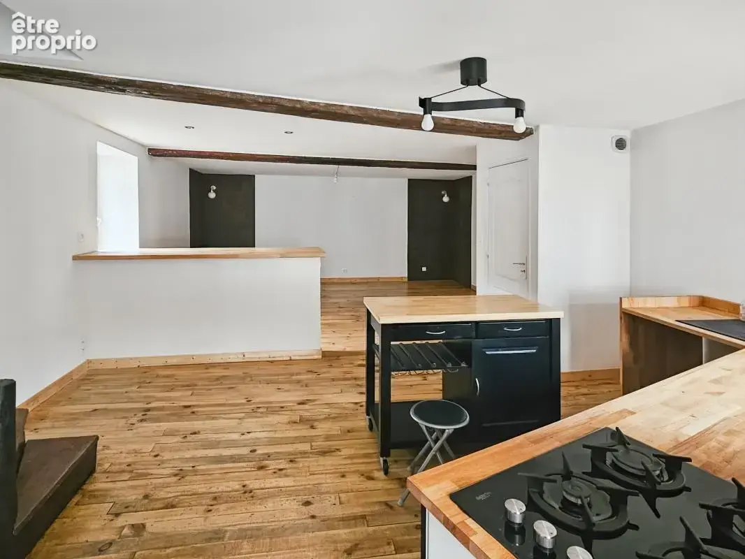 Maison de village + garage au coeur de dallet - photo 6