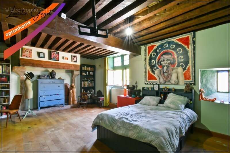 Maison de caractère 175 m² – Beaux volumes, jardin, puits et grenier aménageable – Saint-Menoux - photo 5