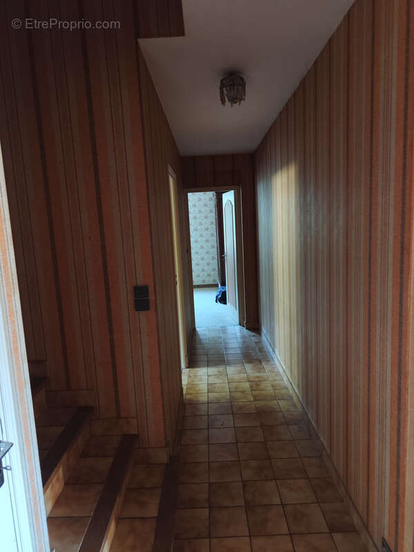 Maison à VILLEFRANCHE-DE-ROUERGUE