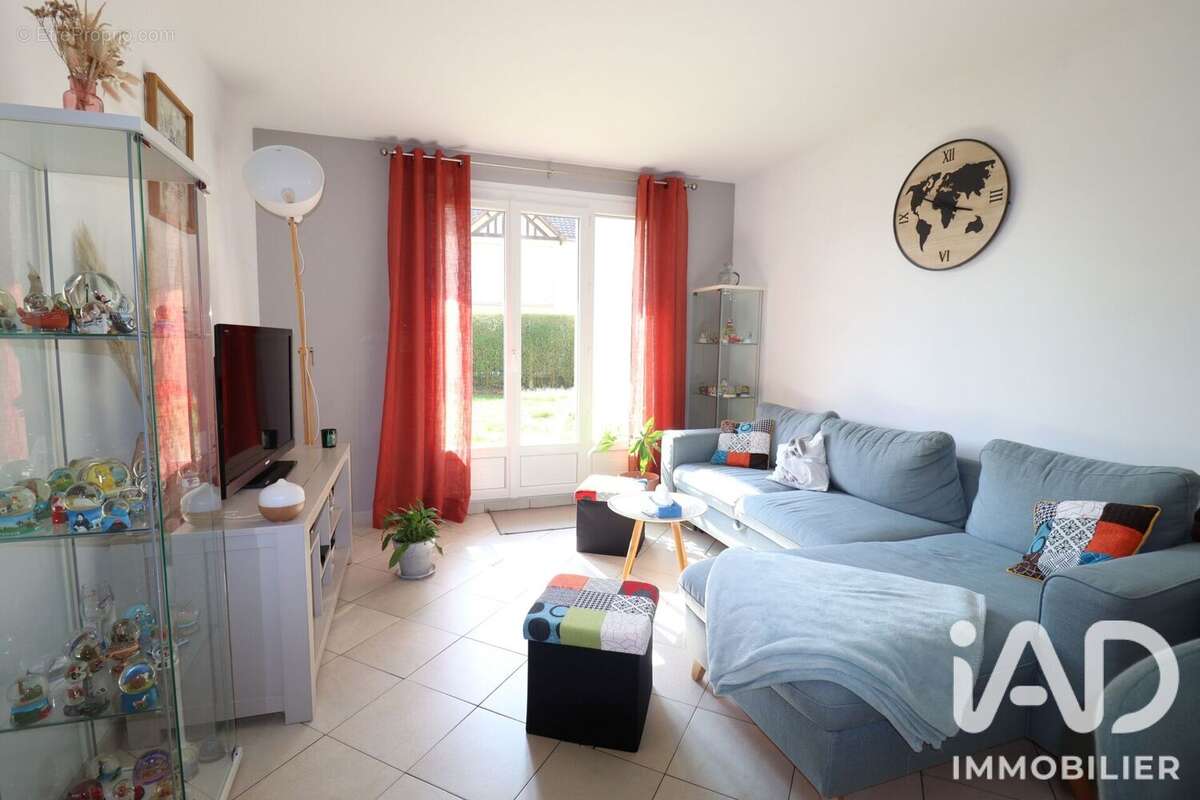 Appartement 56 m² à Evreux  - photo 4
