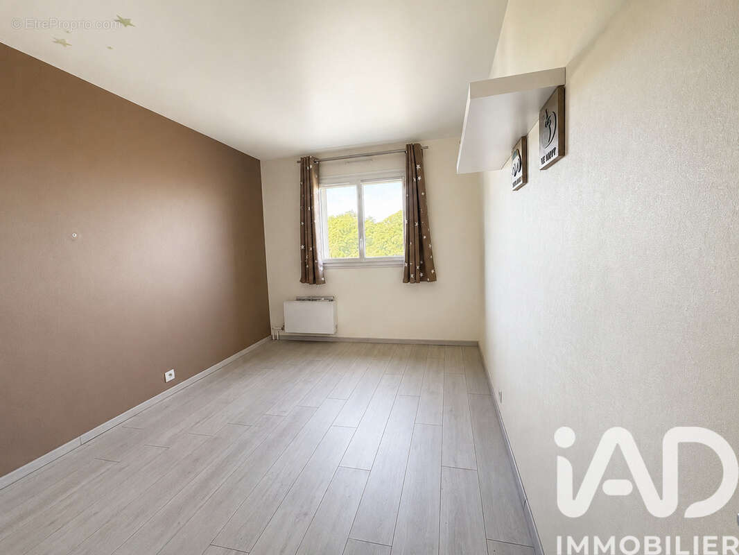 Photo 4 - Appartement à LE COUDRAY-MONTCEAUX