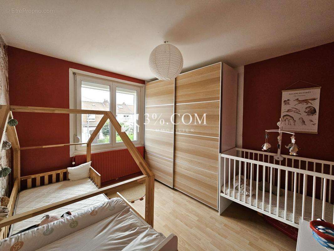 Maison à FACHES-THUMESNIL