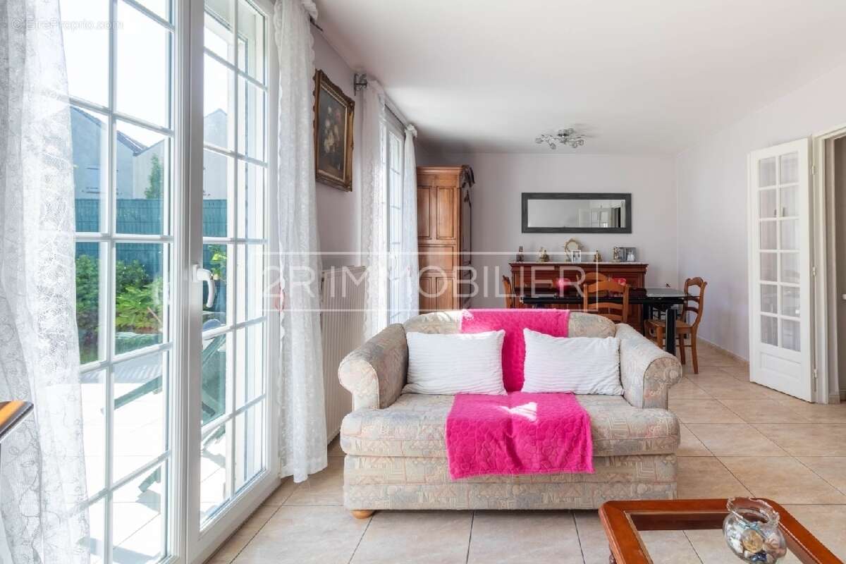 Maison à LAGNY-SUR-MARNE