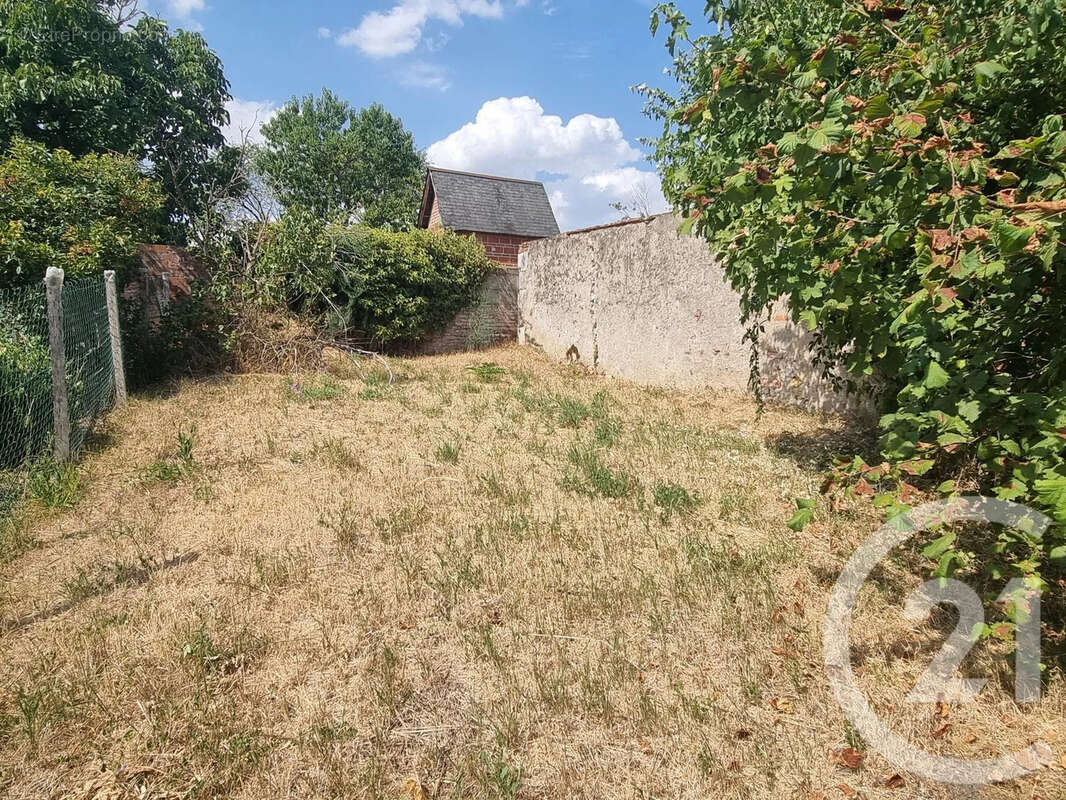 Maison 103 m² à Saint-Satur  - photo 13