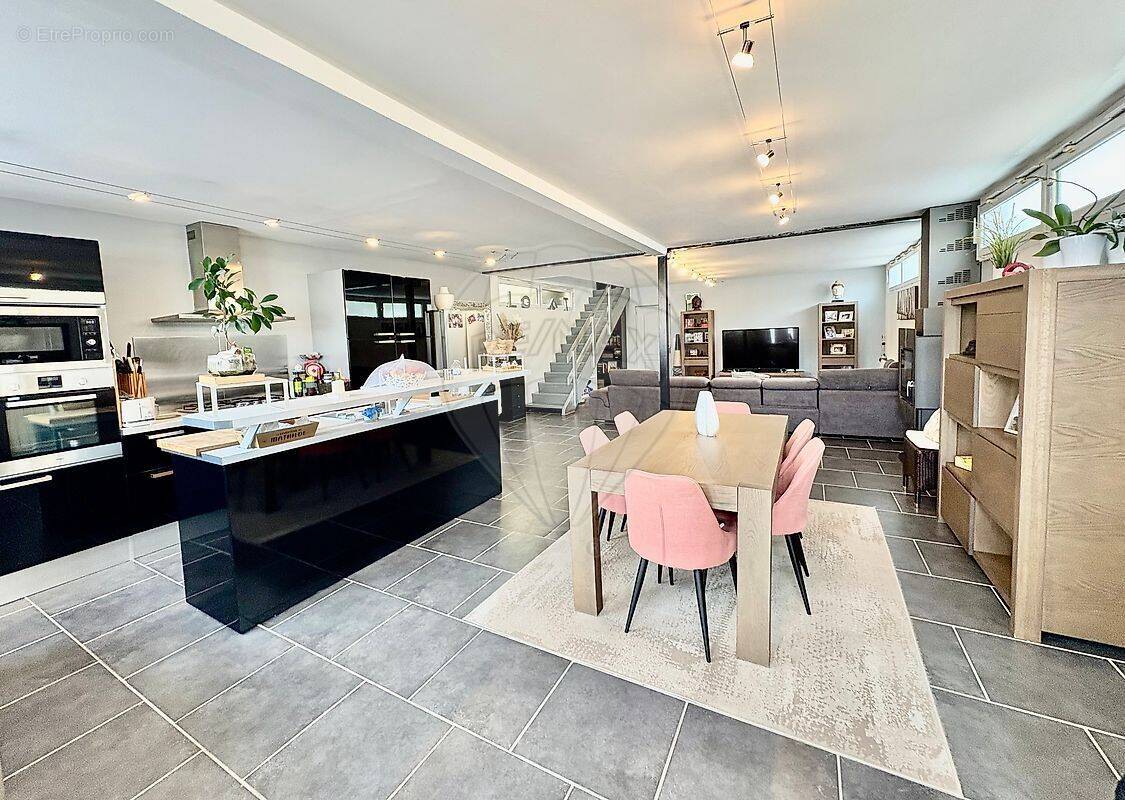 Maison 4 chambre(s) à vendre - photo 2