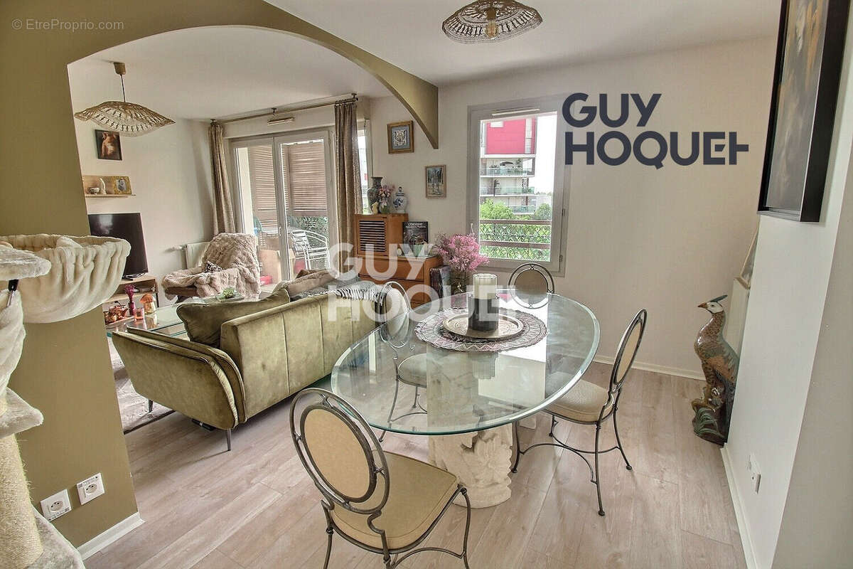 Appartement à LIMEIL-BREVANNES