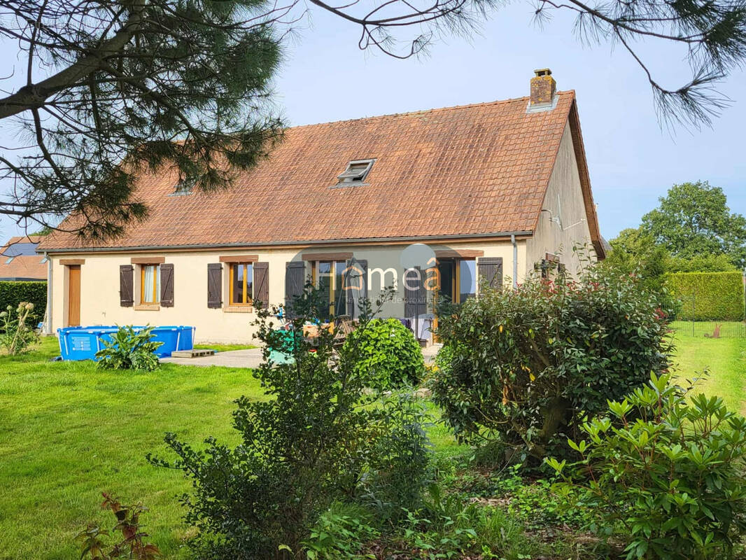 Maison à SAINT-OUEN-LE-MAUGER