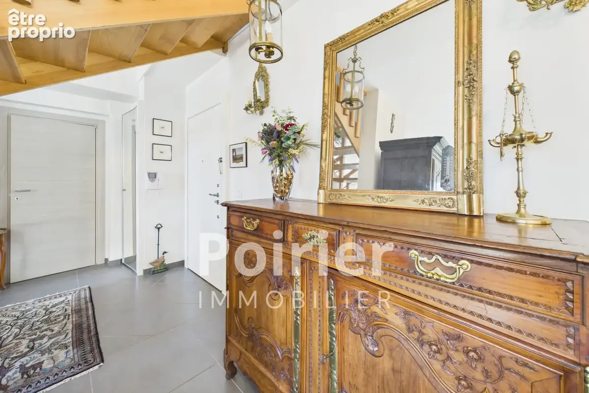 Appartement duplex vue lac proche centre Evian-les-Bains - photo 9