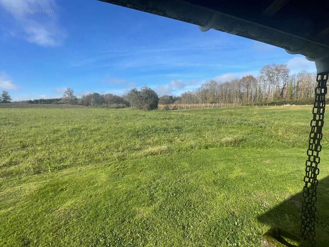 Maison à LIAS-D&#039;ARMAGNAC