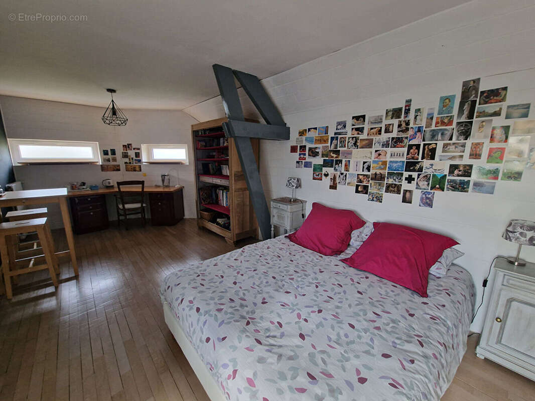 Maison à POULIGNY-SAINT-PIERRE