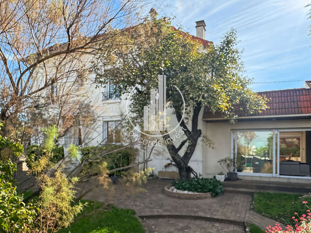 Maison à RUEIL-MALMAISON