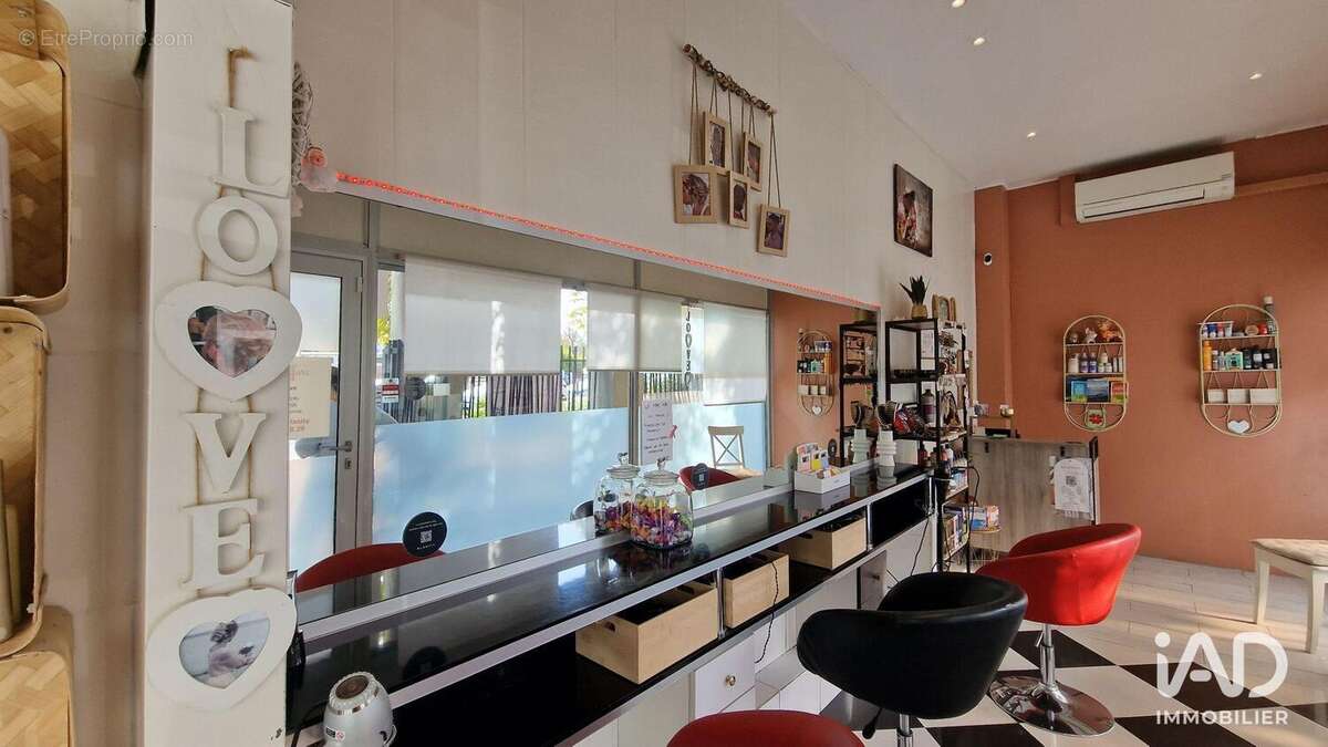 Photo 3 - Commerce à MARSEILLE-6E