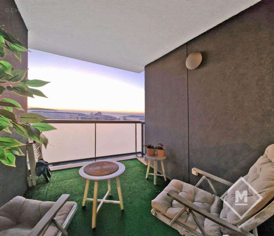 Appartement à MARSEILLE-2E