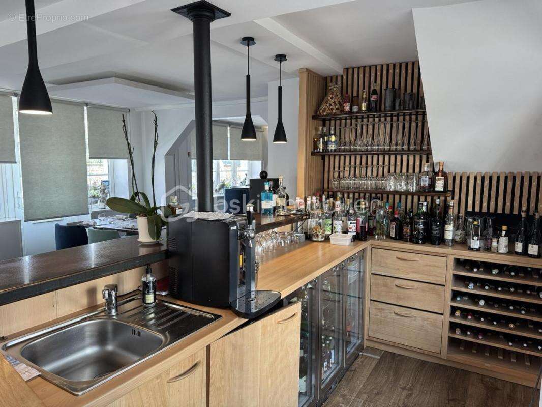 Commerce à ACQUIGNY