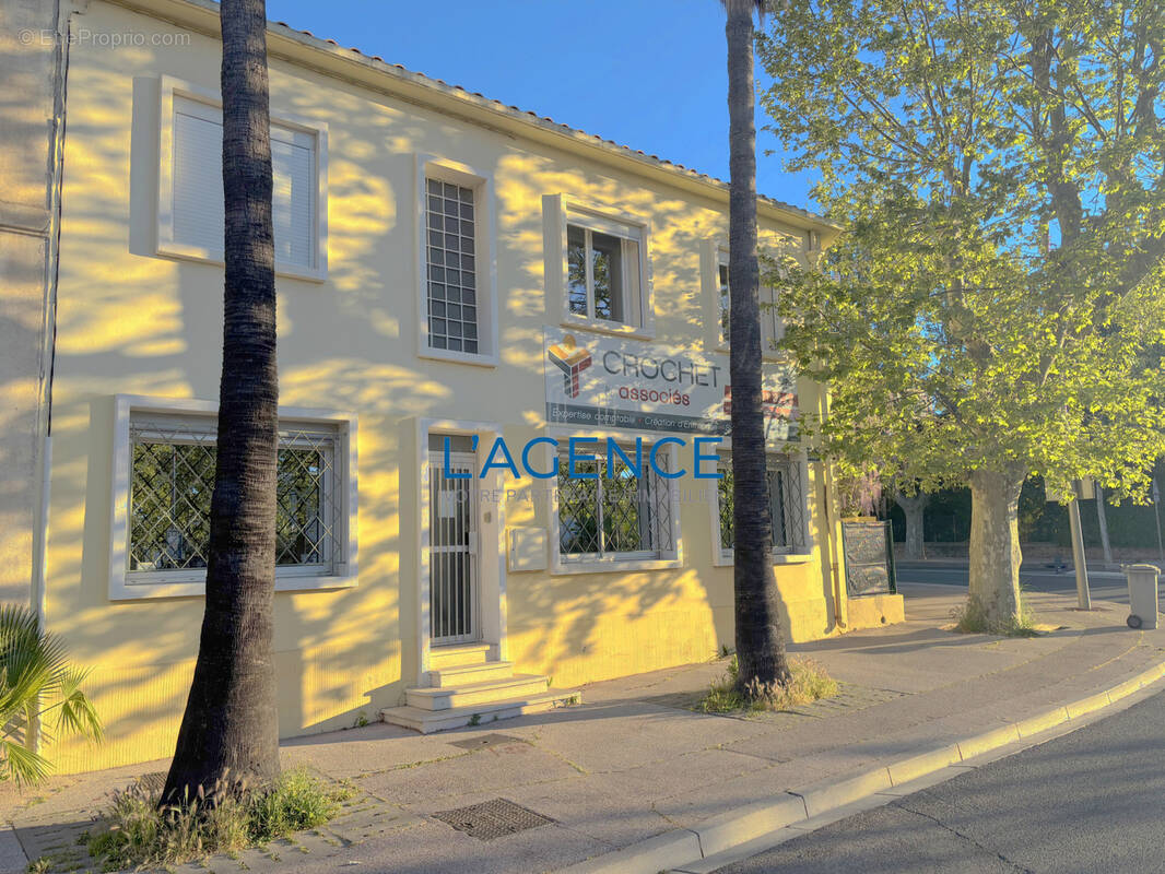 Maison à HYERES