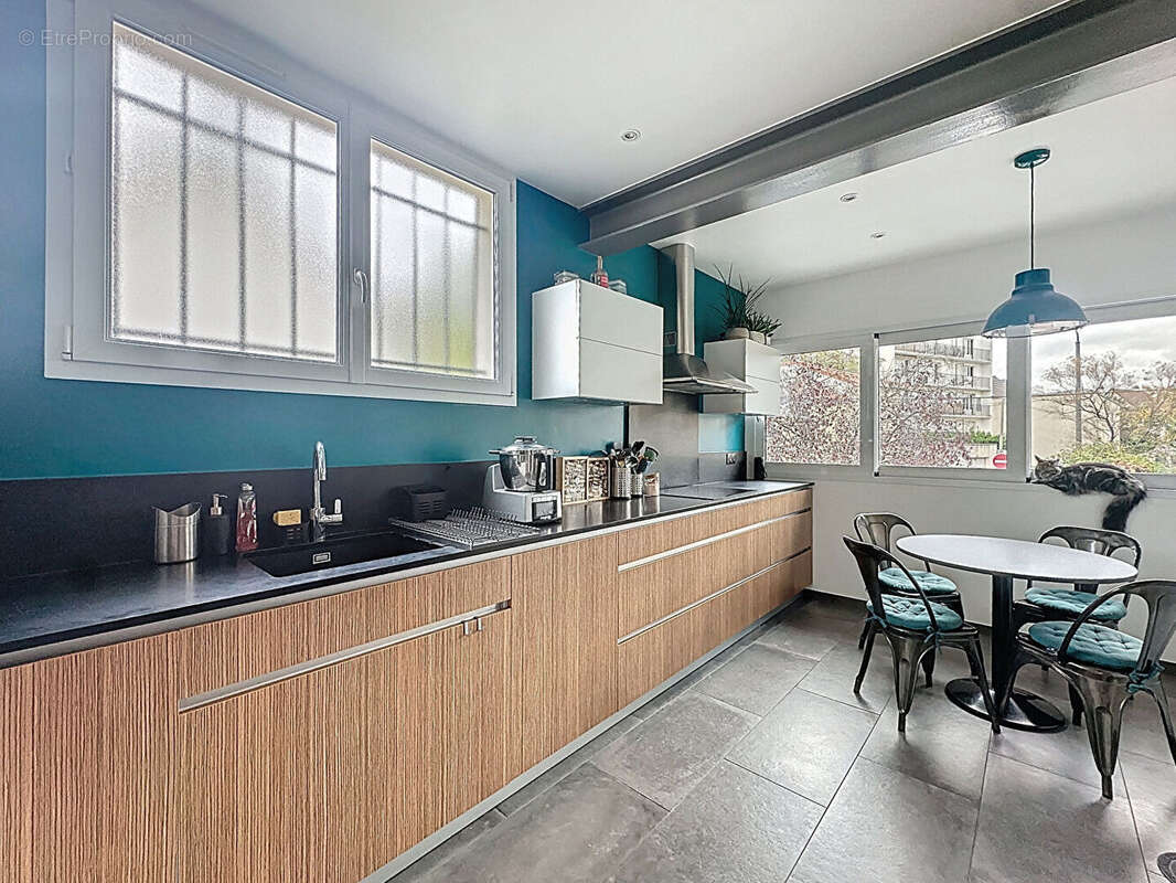 Maison à SAINT-MAUR-DES-FOSSES