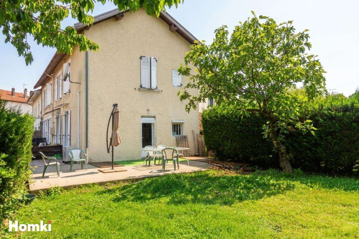 Maison à JARRIE